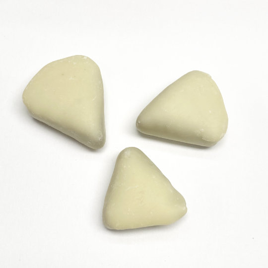 Soft strong salmiak liquorice covered in white chocolate, german